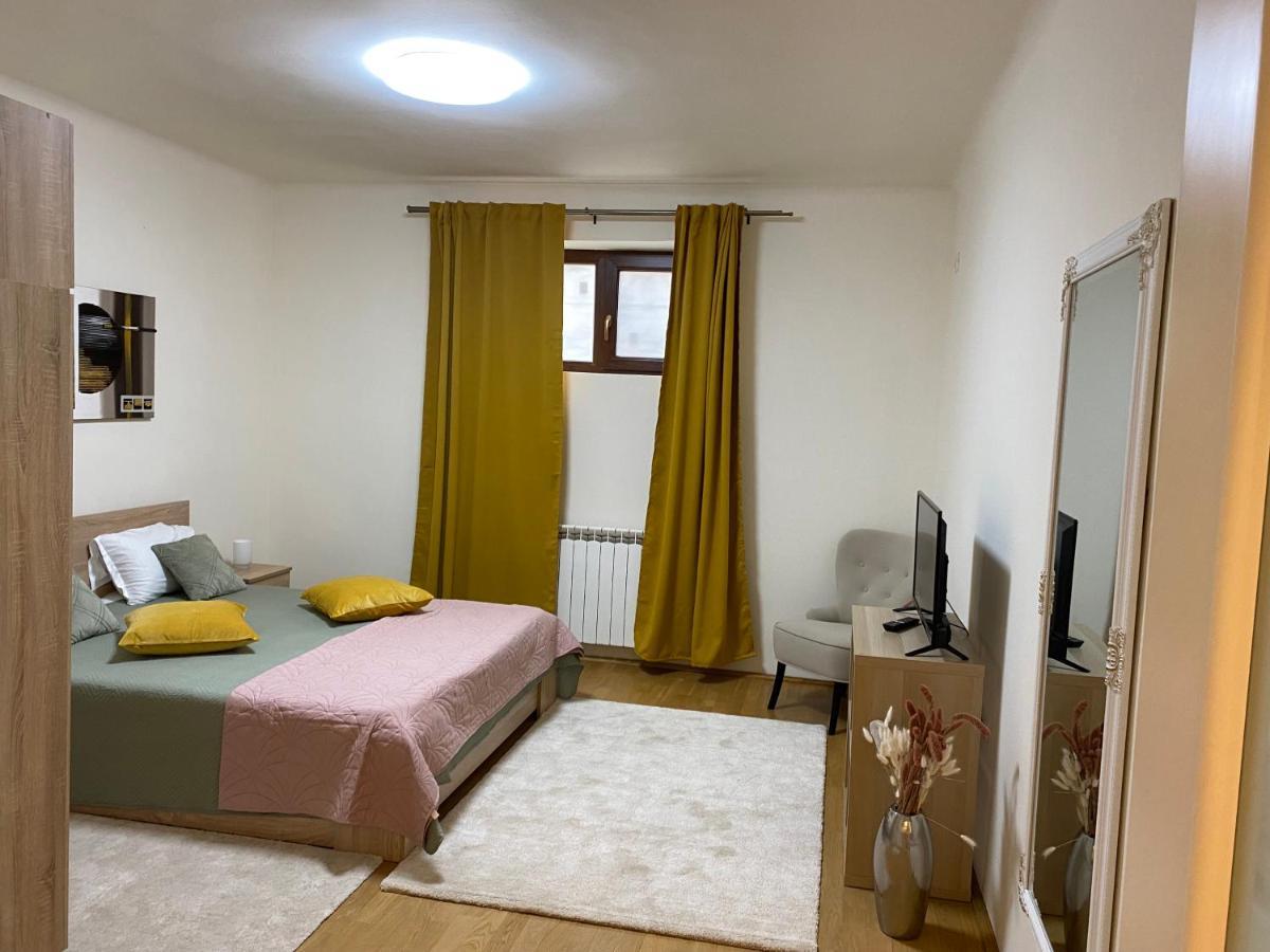Downtown Apartment Boutique Green Garden Unirii Bükreş Dış mekan fotoğraf