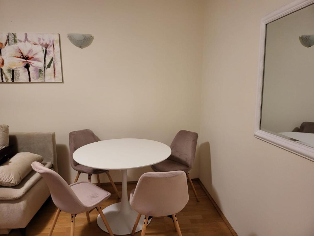 Downtown Apartment Boutique Green Garden Unirii Bükreş Dış mekan fotoğraf
