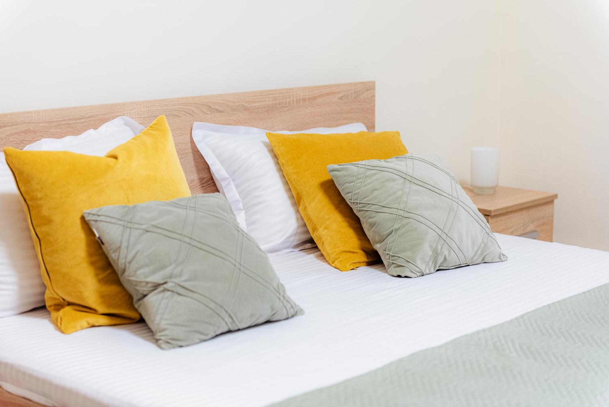 Downtown Apartment Boutique Green Garden Unirii Bükreş Dış mekan fotoğraf